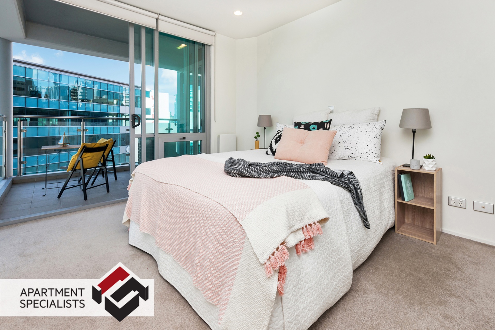 7 | 30 Beach Road, City Centre | Apartment Specialists