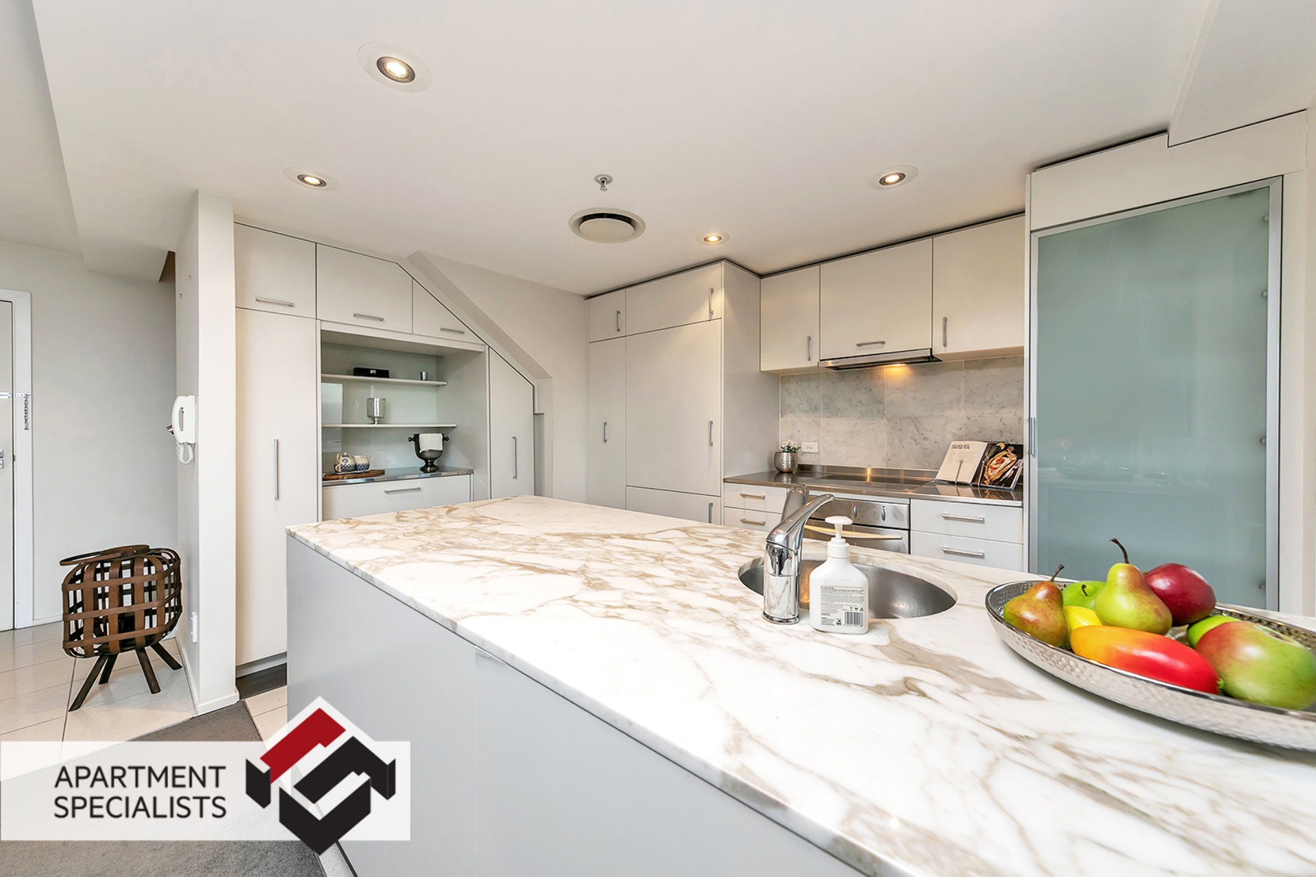 9 | 1 Hobson Street, City Centre | Apartment Specialists