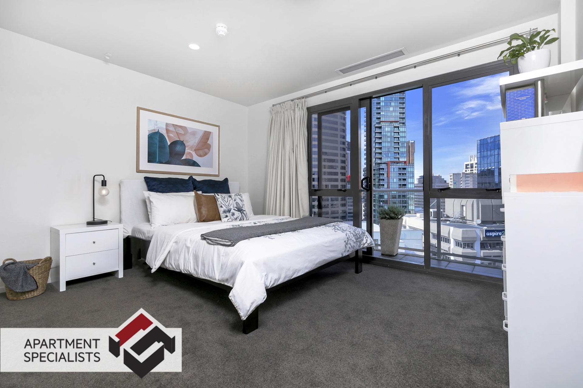 13 | 1 Hobson Street, City Centre | Apartment Specialists