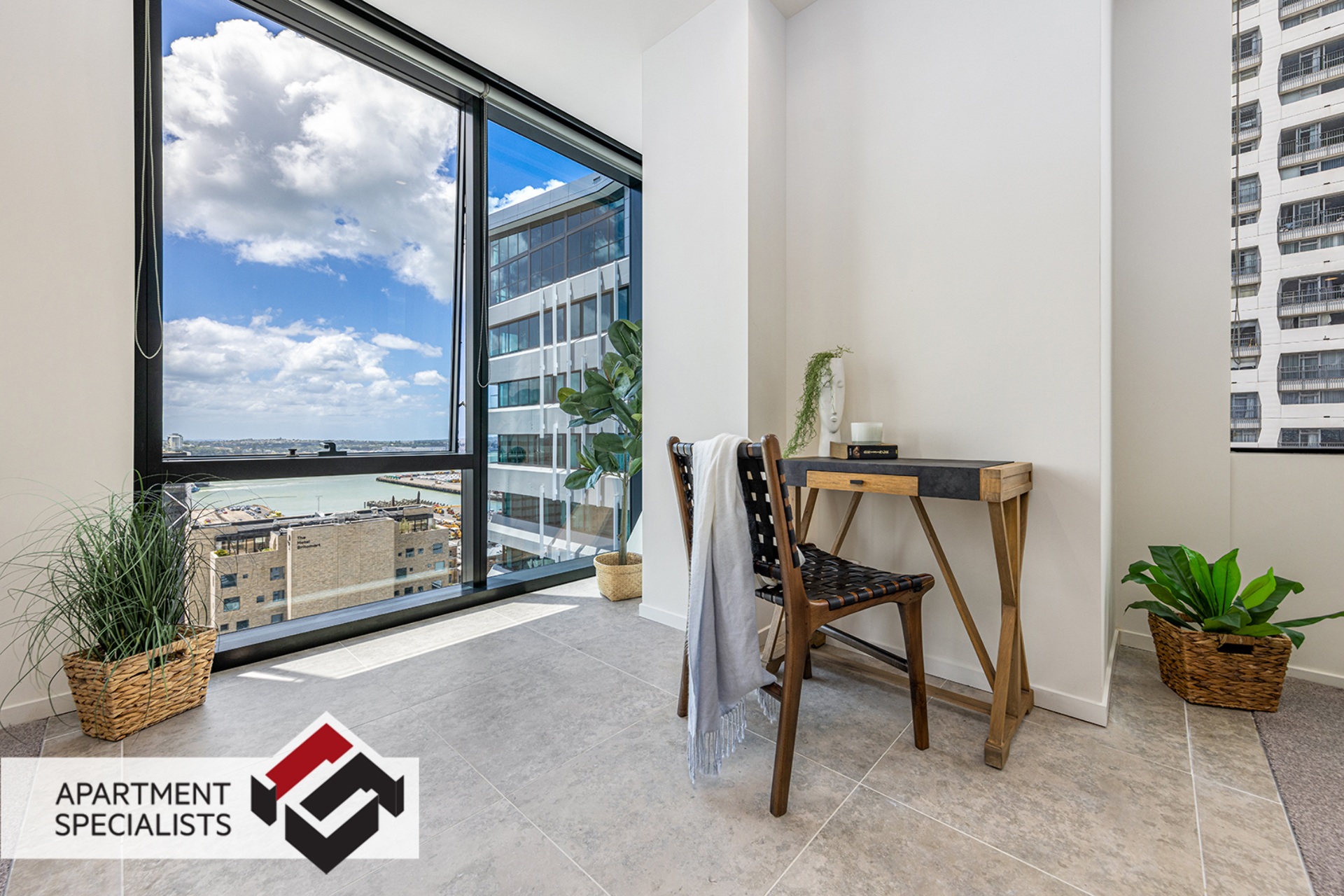 8 | 10 Commerce Street, City Centre | Apartment Specialists