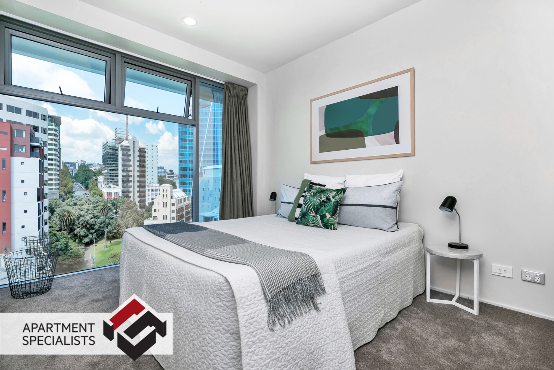 8 | 2 Beach Road, City Centre | Apartment Specialists