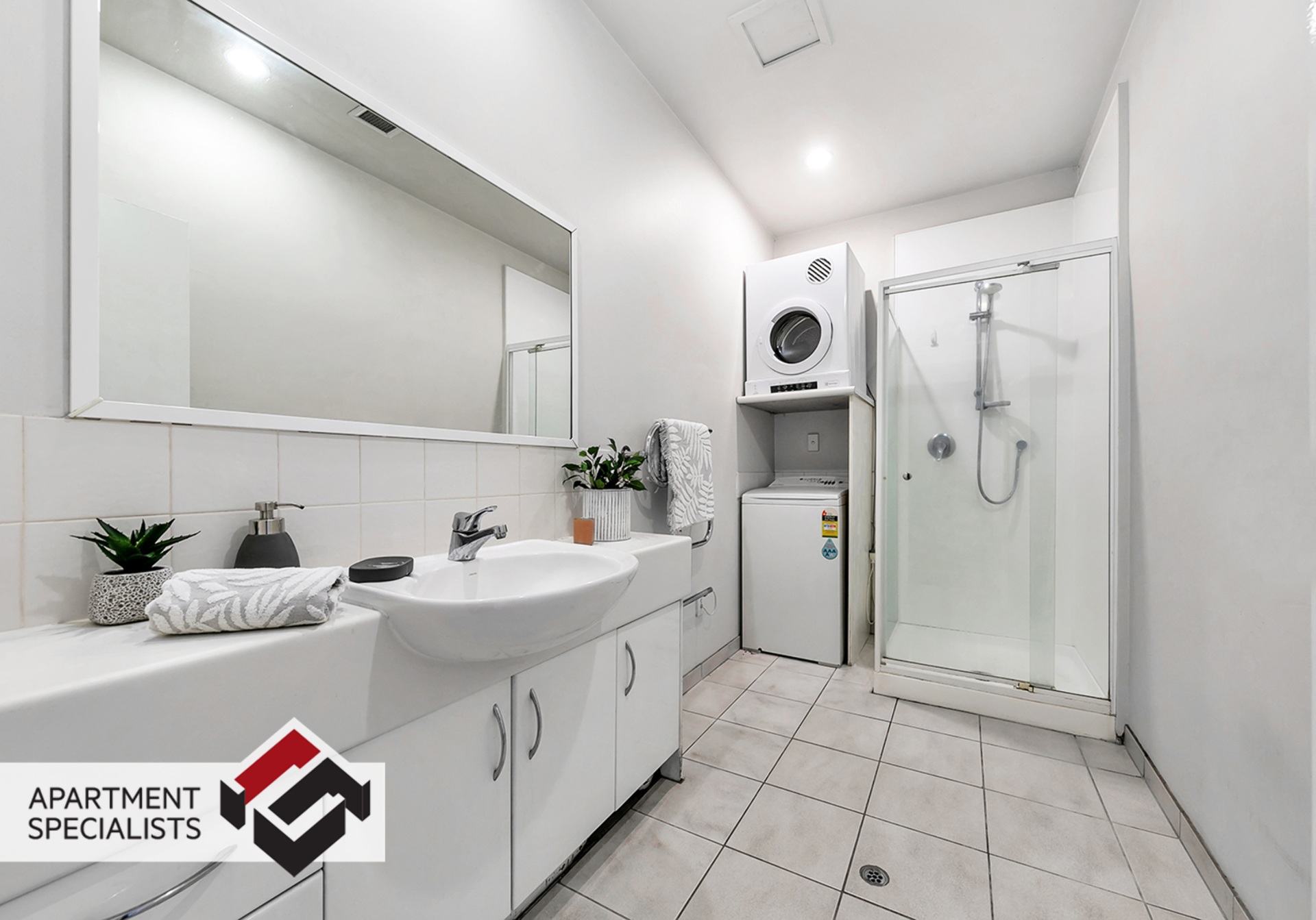 9 | 72 Wellesley Street, City Centre | Apartment Specialists