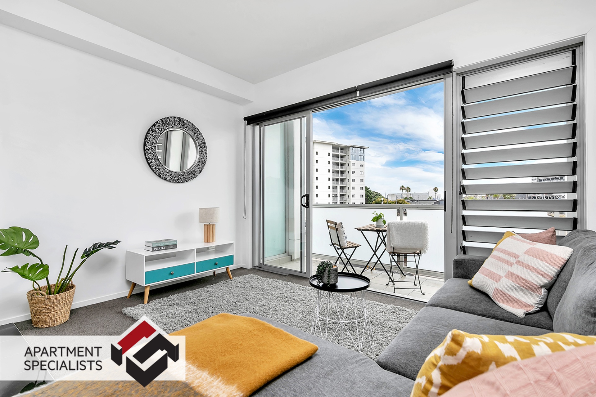 5 | 155 Beach Road, City Centre | Apartment Specialists