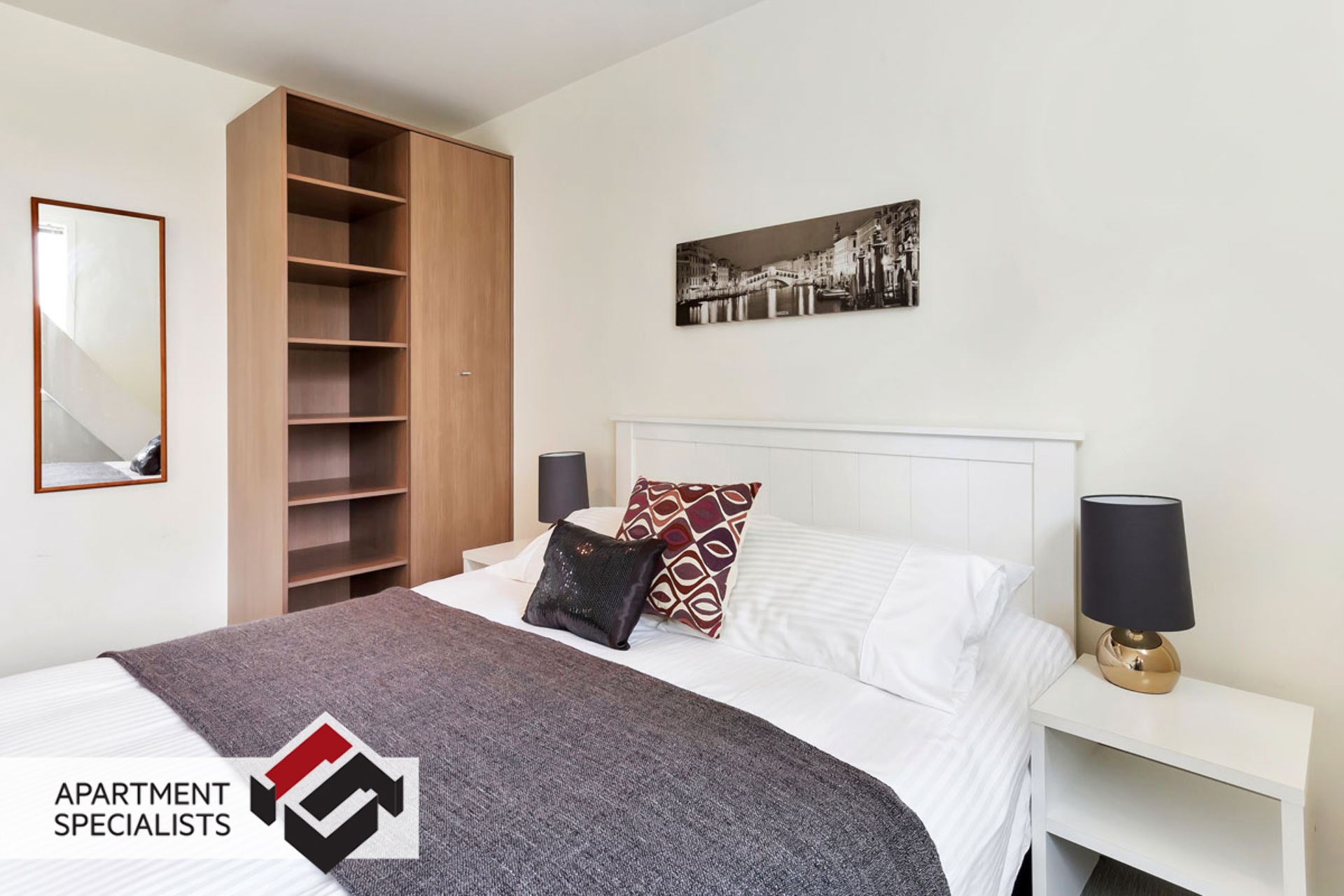 11 | 85 Beach Road, City Centre | Apartment Specialists