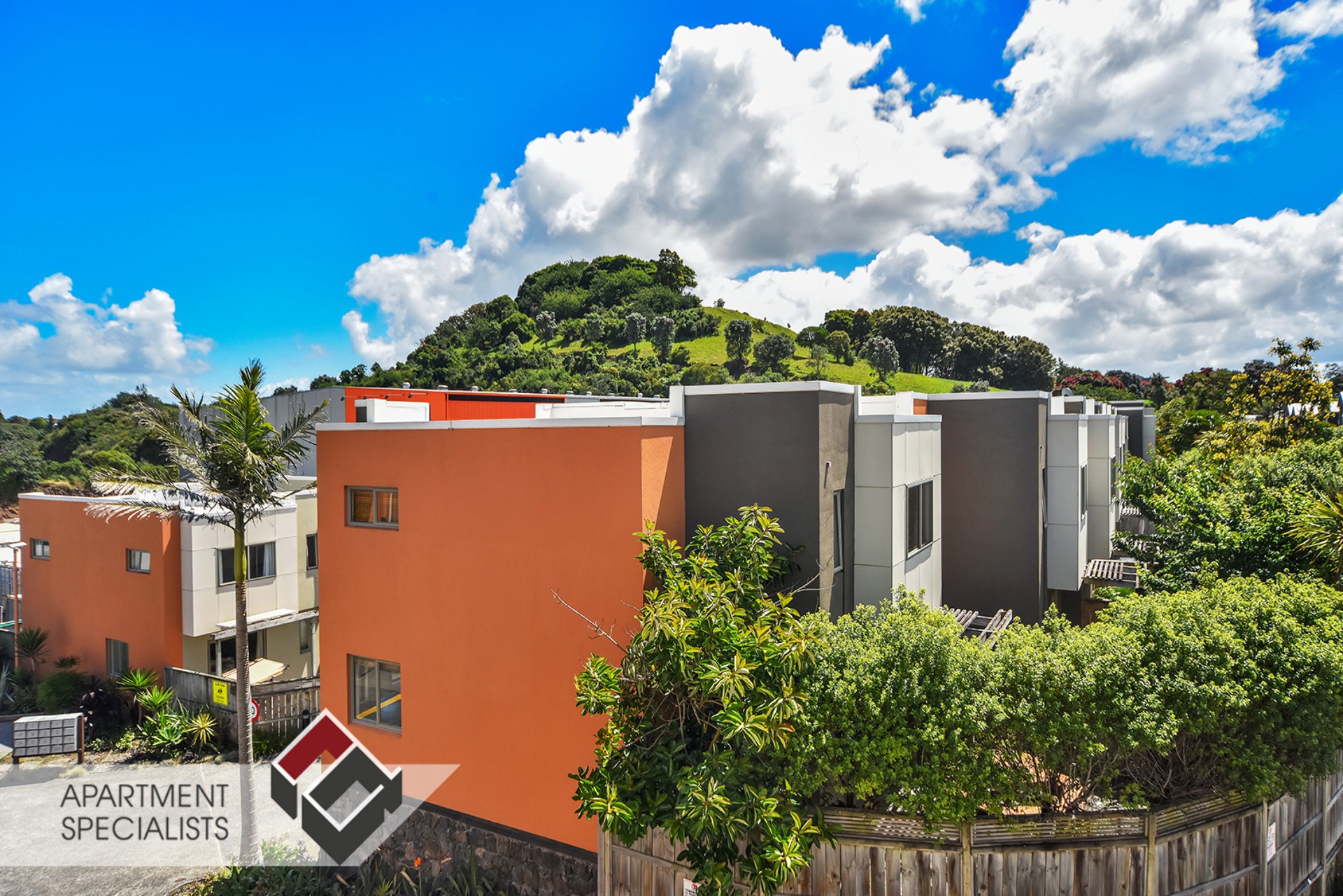 8 | 21 Hunters Park Drive, Three Kings | Apartment Specialists