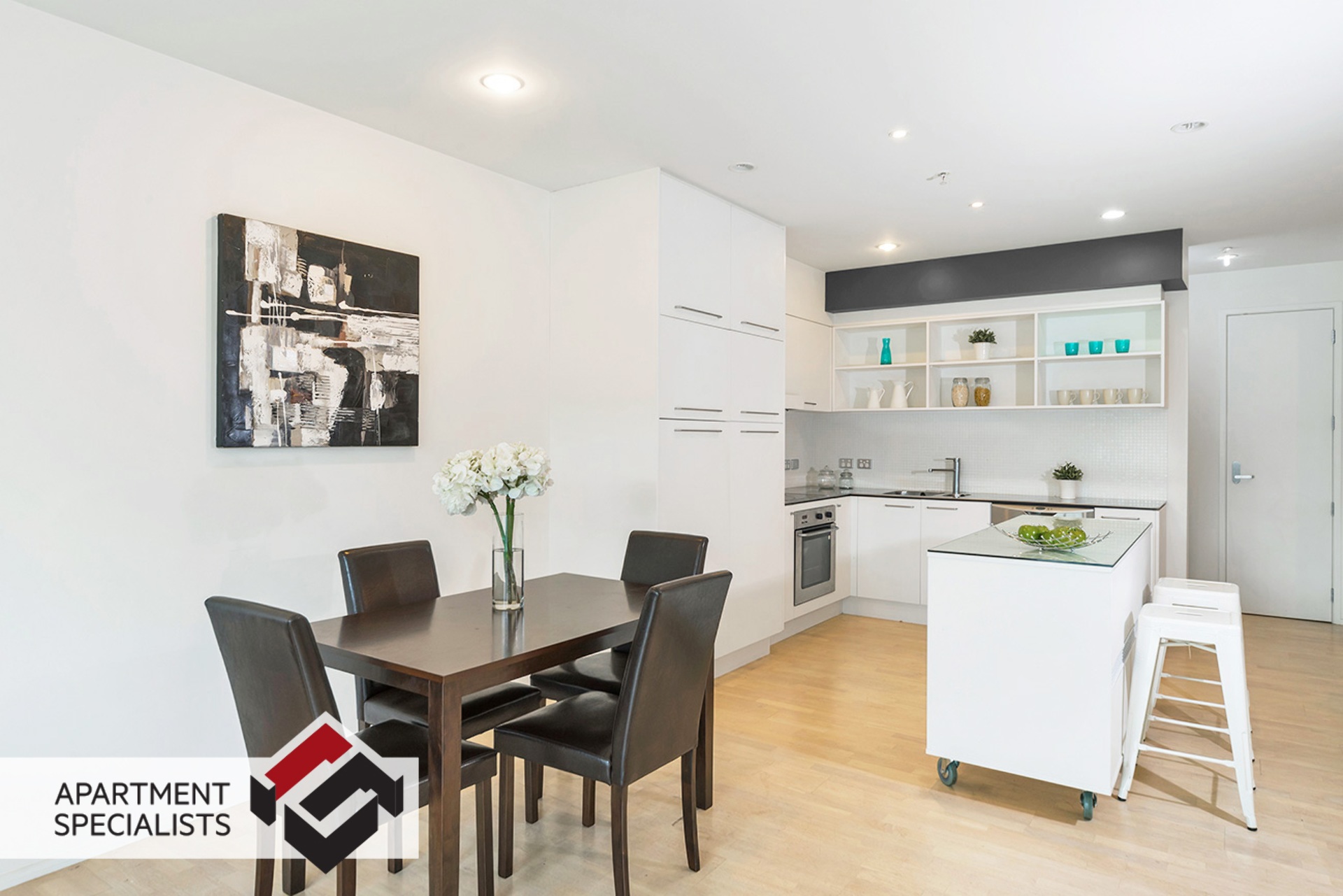 0 | 30 Beach Road, City Centre | Apartment Specialists