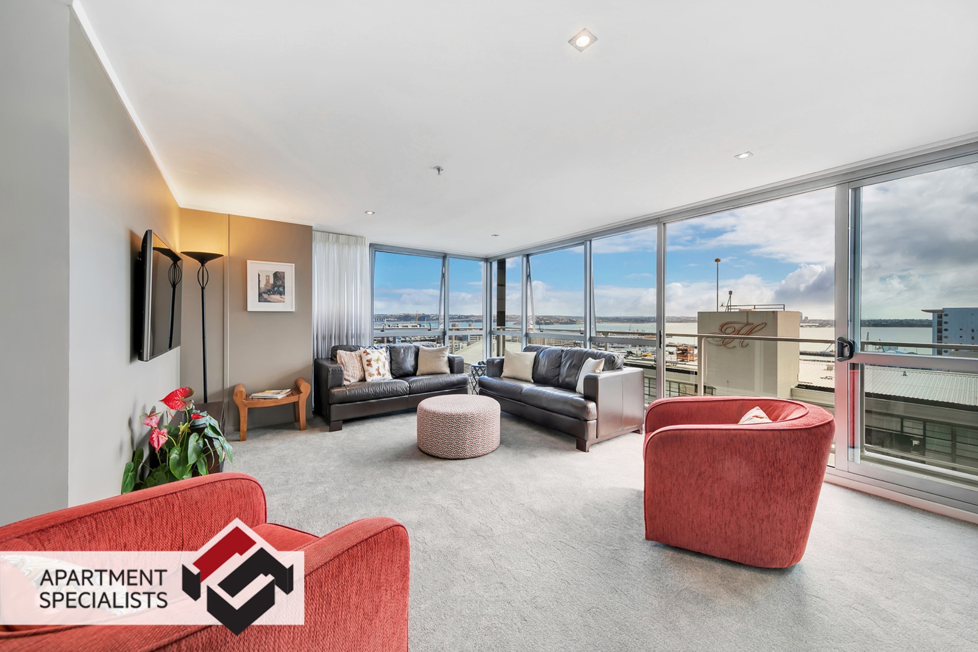 1 | 47 Hobson Street, City Centre | Apartment Specialists