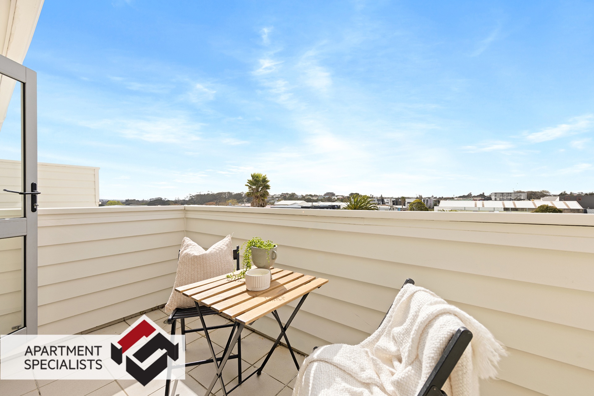 11 | 26 Morningside Drive, Morningside | Apartment Specialists