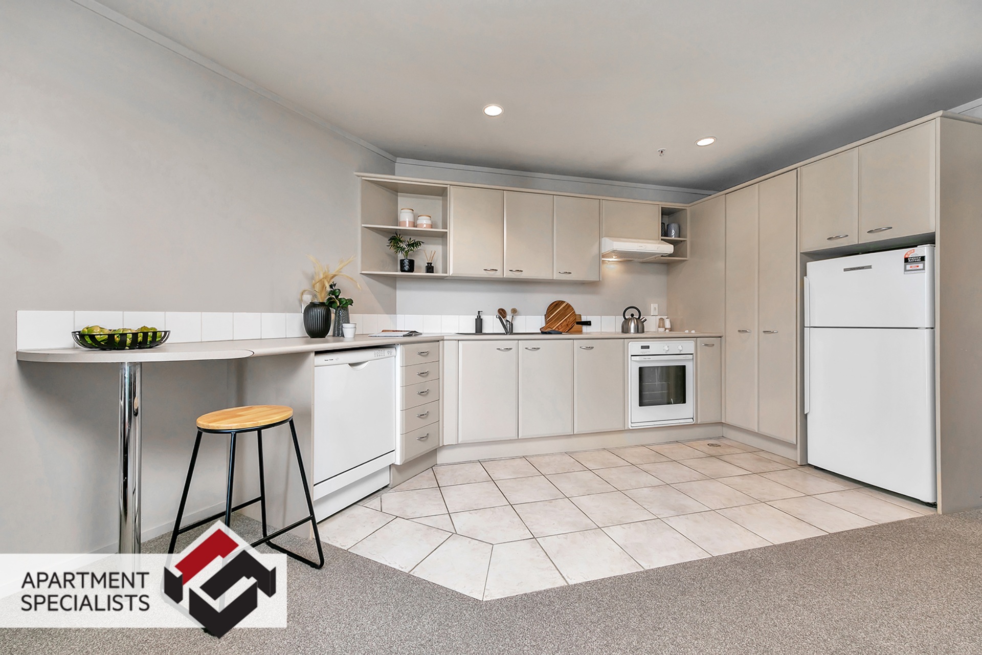 6 | 6 Whitaker Place, City Centre | Apartment Specialists