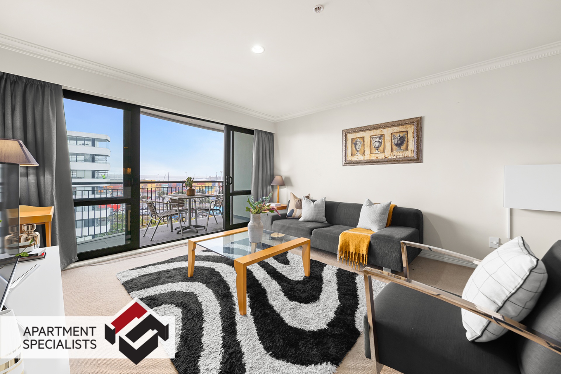 1 | 118 Gladstone Road, Parnell | Apartment Specialists