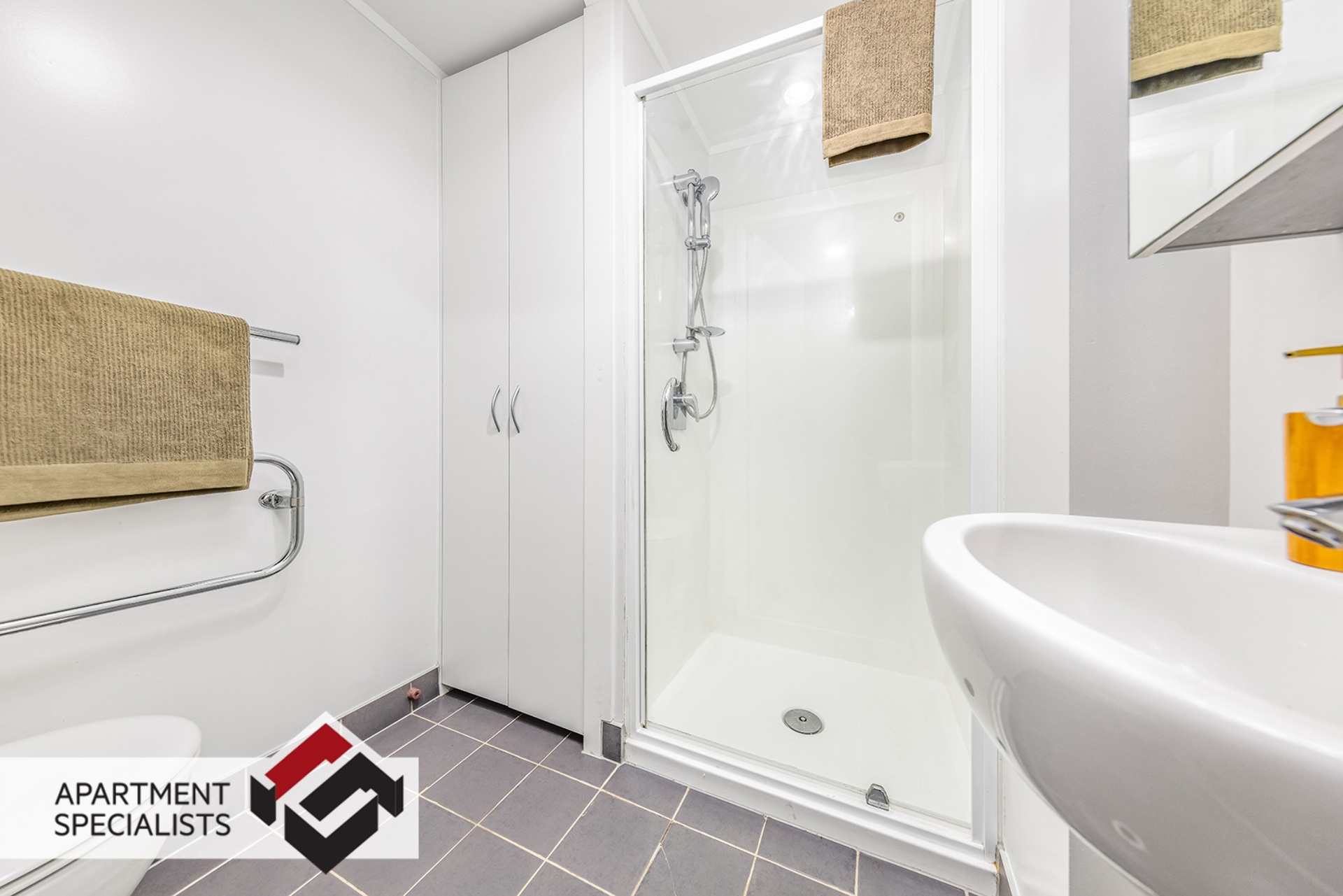 5 | 34 Kingston Street, City Centre | Apartment Specialists