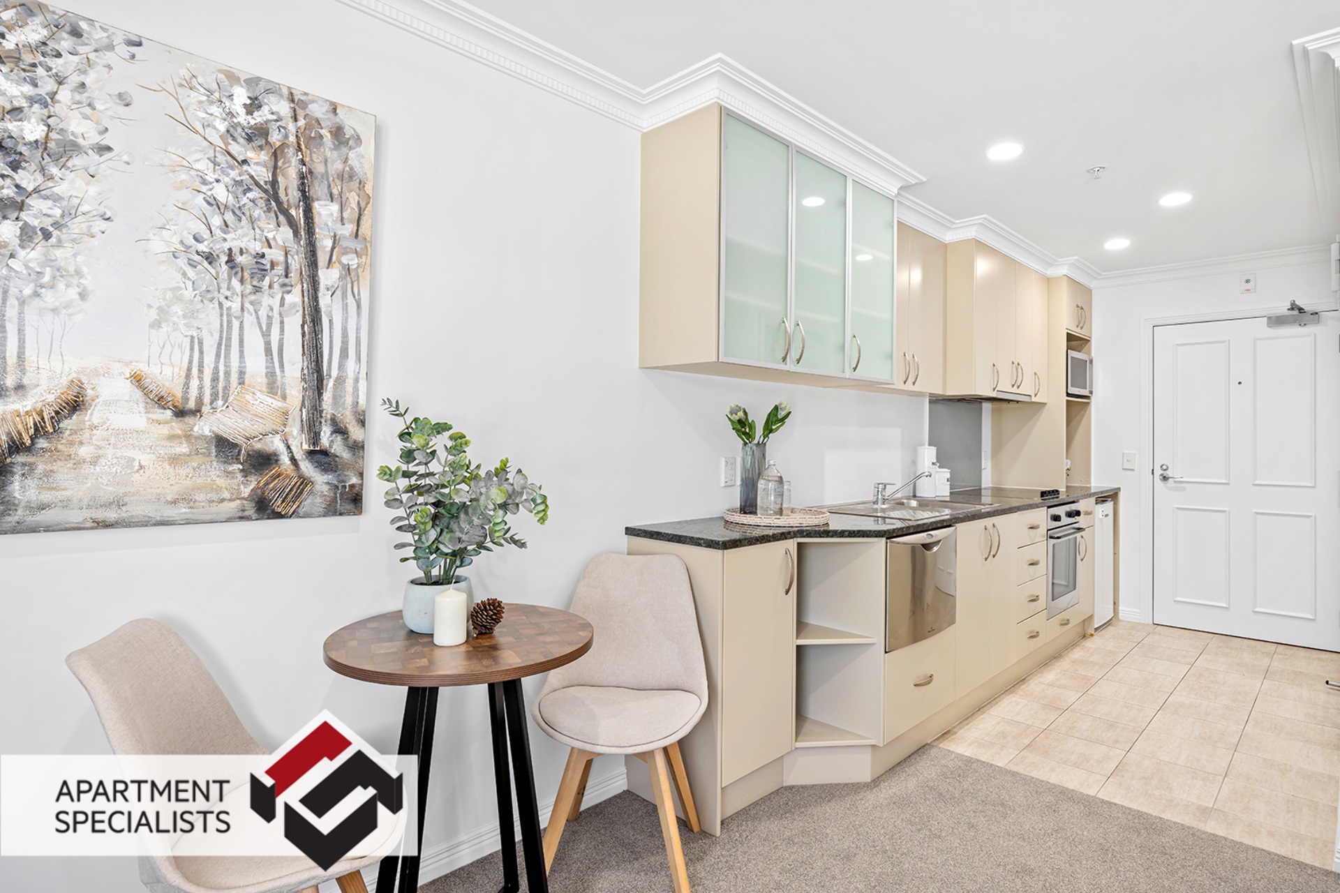 8 | 118 Gladstone Road, City Centre | Apartment Specialists