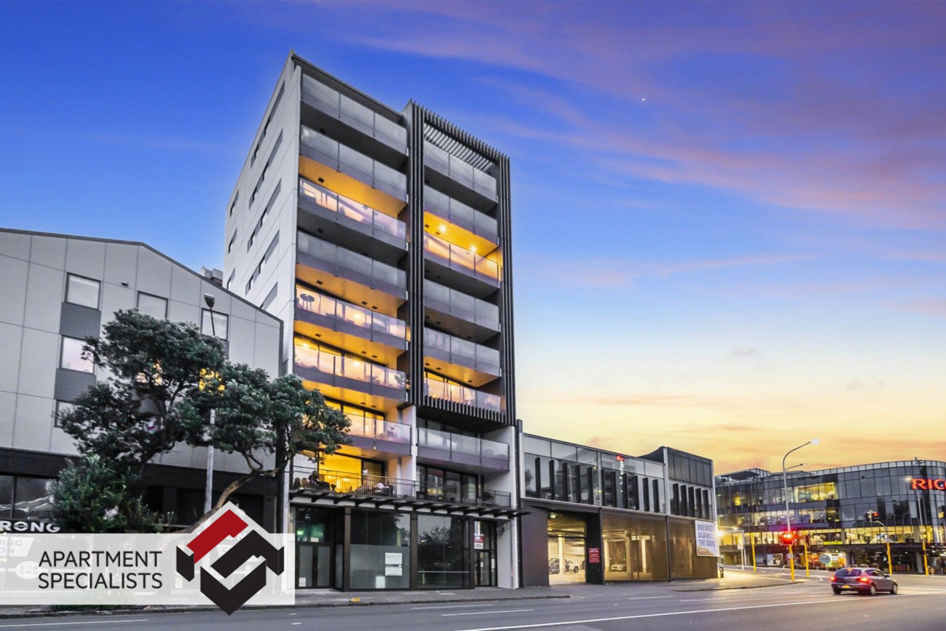 2 | 6 Dock Street, City Centre | Apartment Specialists