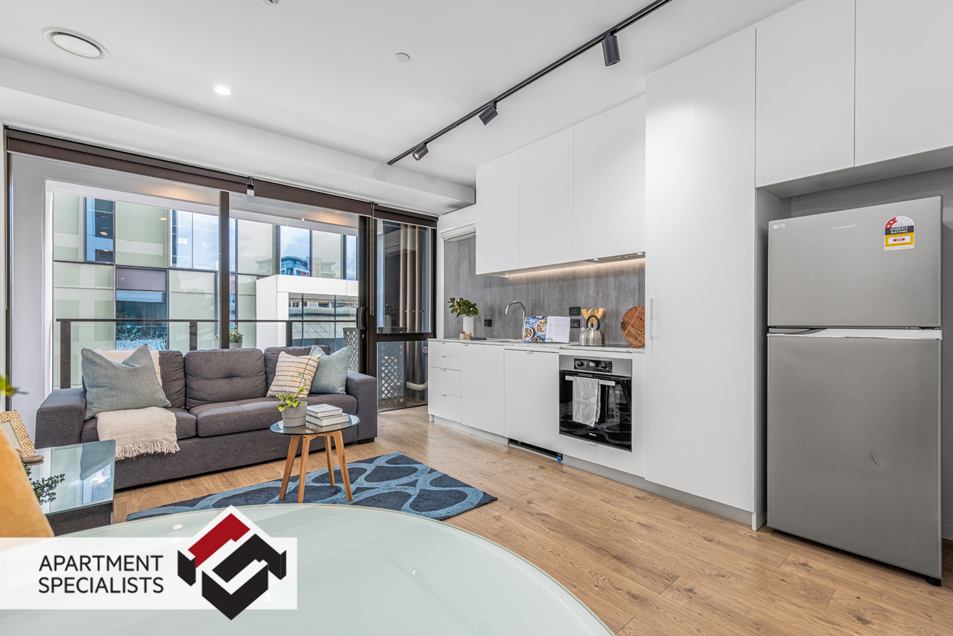 3 | 6 Dock Street, City Centre | Apartment Specialists