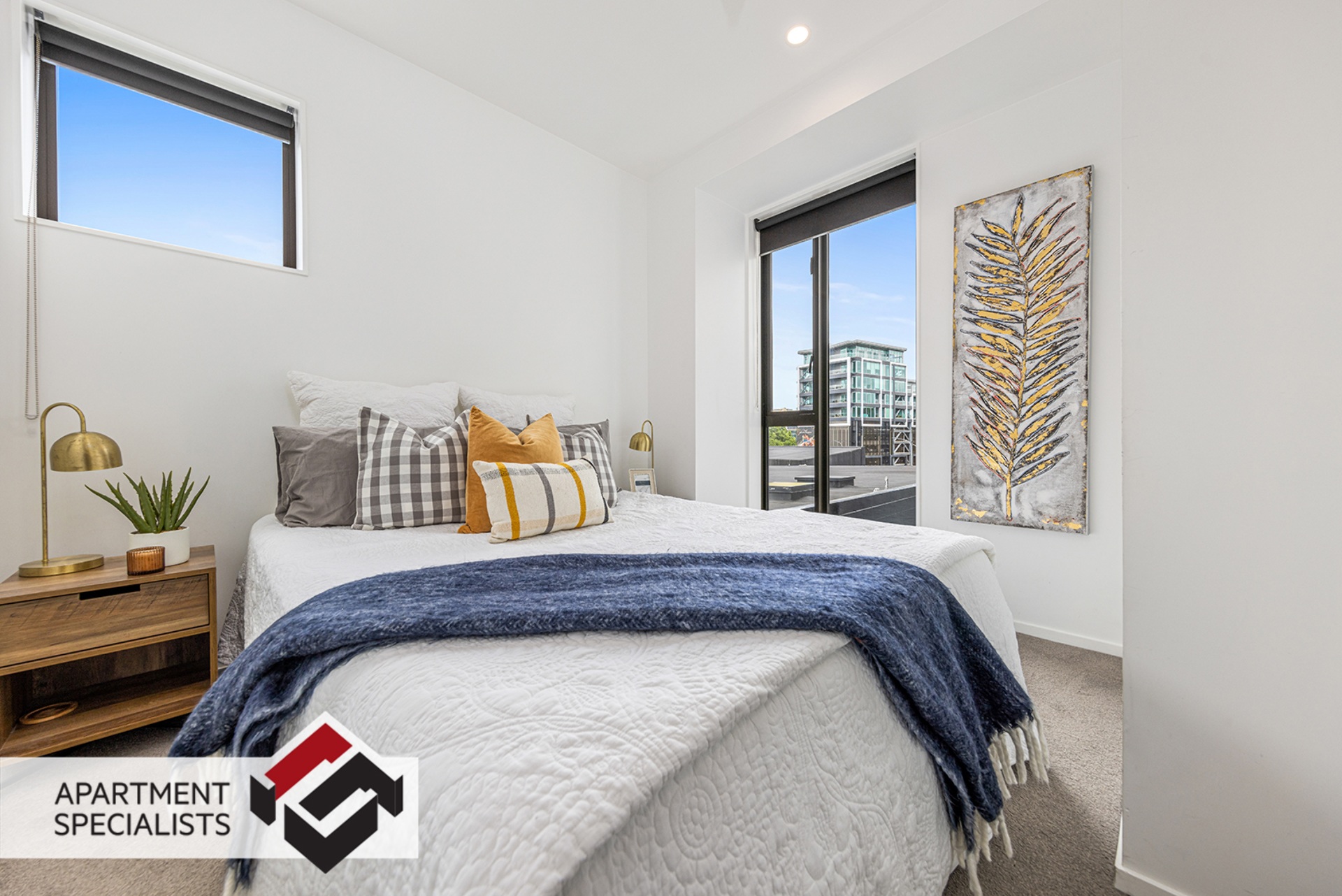 6 | 6 Dock Street, City Centre | Apartment Specialists