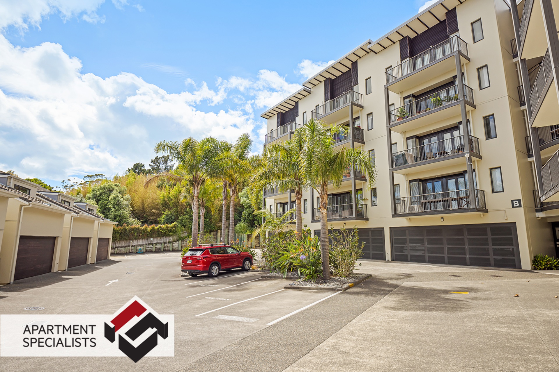 17 | 525 East Coast Road, Browns Bay | Apartment Specialists